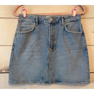 Rails Denim Light Wash Mini Skirt Blanket Stitch Detail Size 28 757-2-7673
